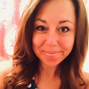 Meet your Posher, Whitney